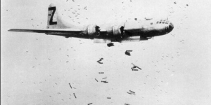 5月3日【今日なんの日】B29爆撃機が大阪湾に初の機雷投下